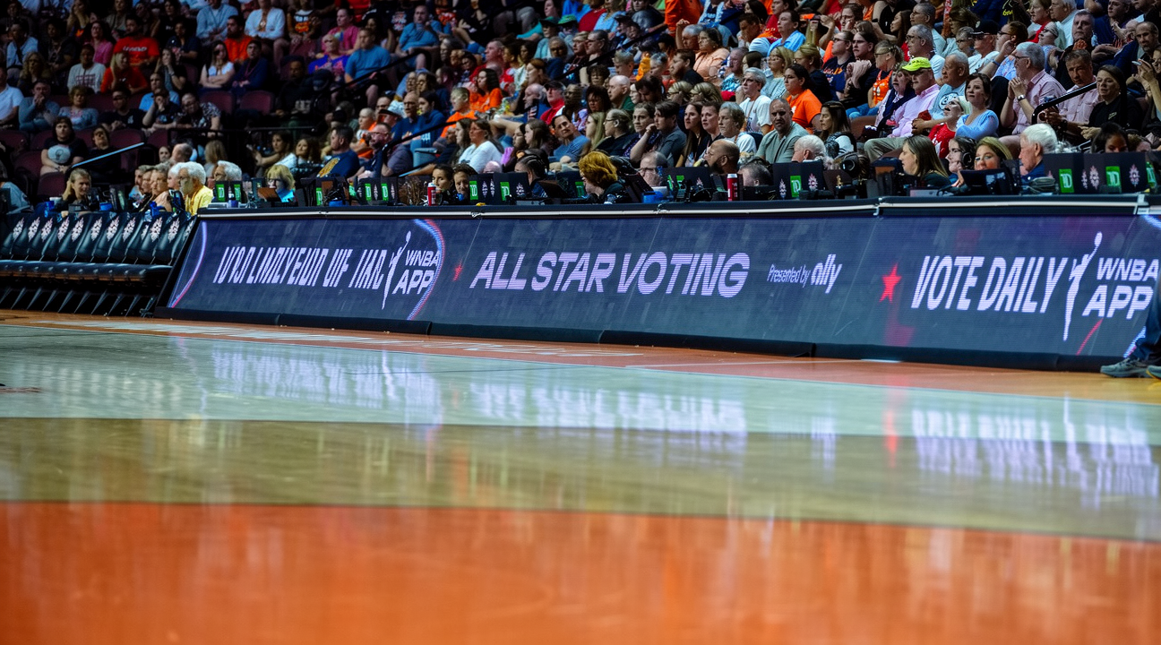 YY体育官网 - WNBA 全明星选秀花絮：Weatherspoon 与 Cooper 选边，Bueckers 与 Clark 成焦点 - YY体育