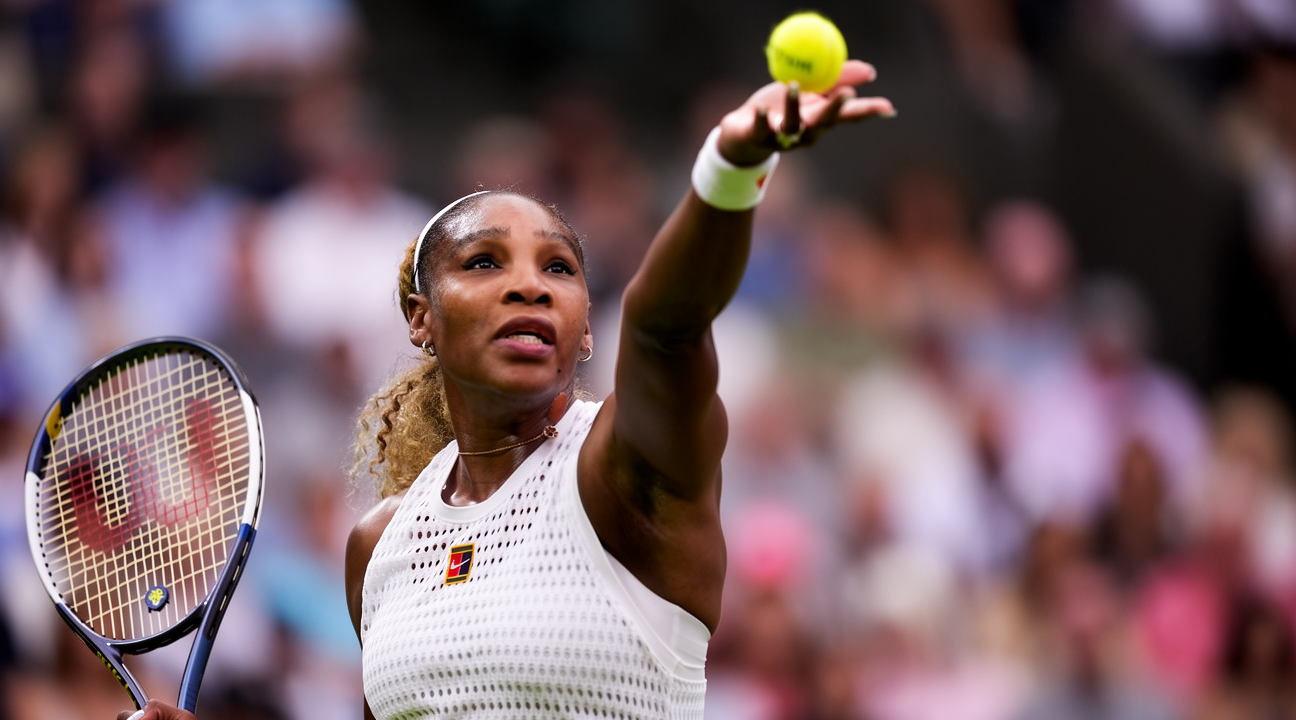 YY体育登录 - YY体育 - Serena Williams 重返温网单打赛场：首轮三盘惜败背后的震撼时刻